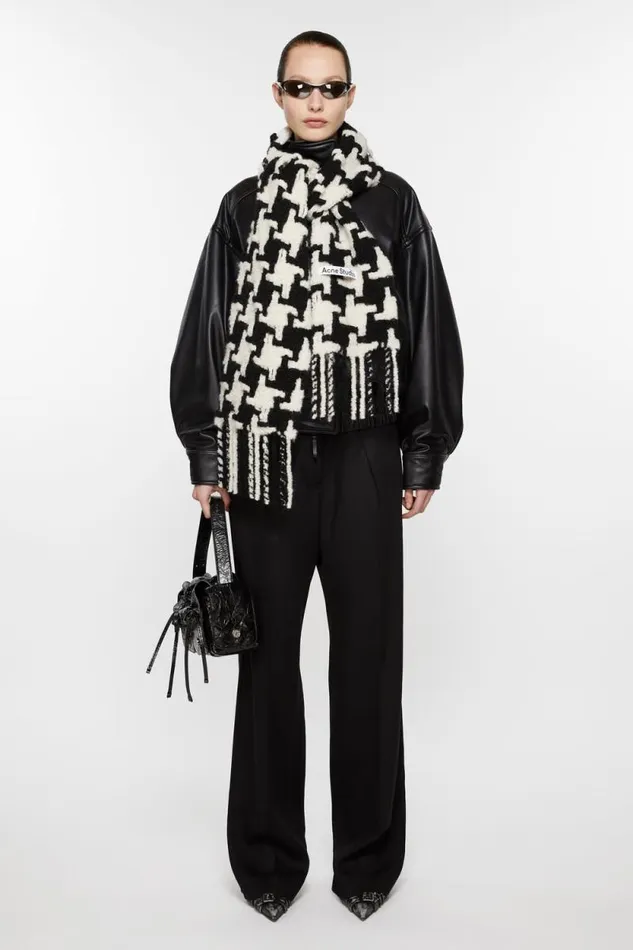 Acne Studios Houndstooth Scarf Whiteblack Woman Scarves