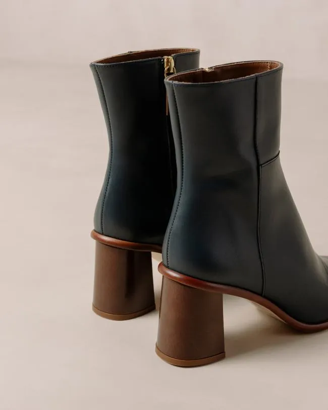 ALOHAS Boots West Vintage 8211 Blue Leather Boots 8211 Women