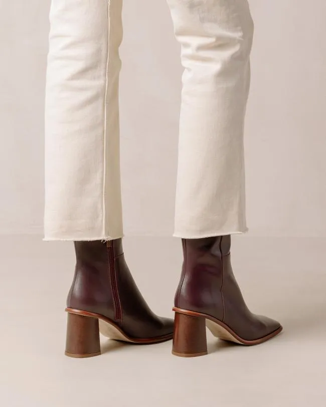 ALOHAS Boots West Vintage 8211 Red Leather Boots 8211 Women