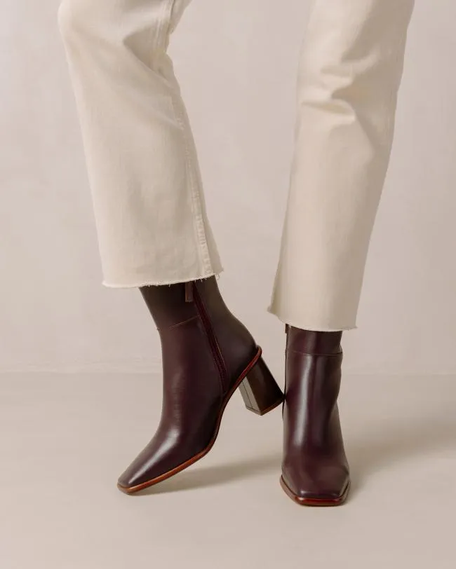 ALOHAS Boots West Vintage 8211 Red Leather Boots 8211 Women