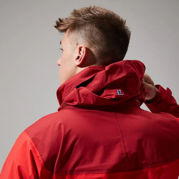 Berghaus Lightweight Arran Jacket 8211 RedDark Red 8211 Men