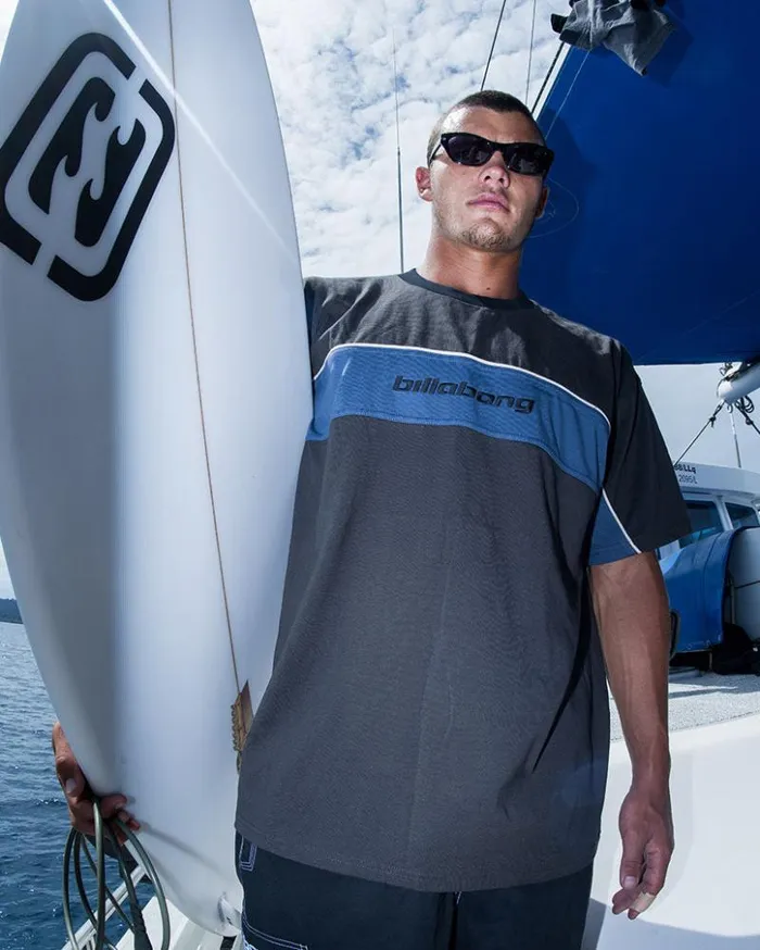 Billabong Wave Washed Essentials Precision Tshirt Raven 8211 Men