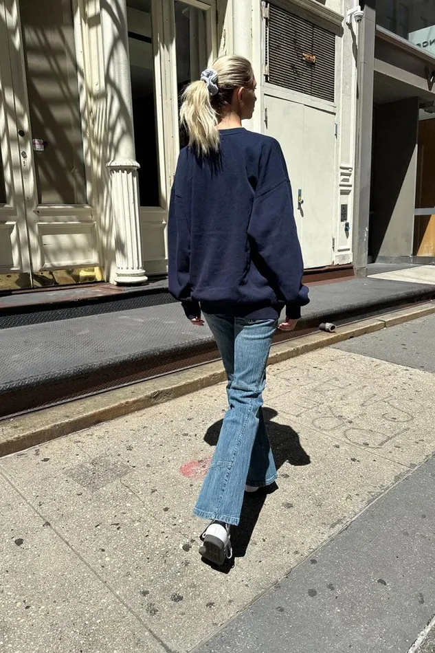 Brandy Melville Sweatpants and Sweatshirts Erica Malibu Sweatshirt Classic Navy 8211 Women
