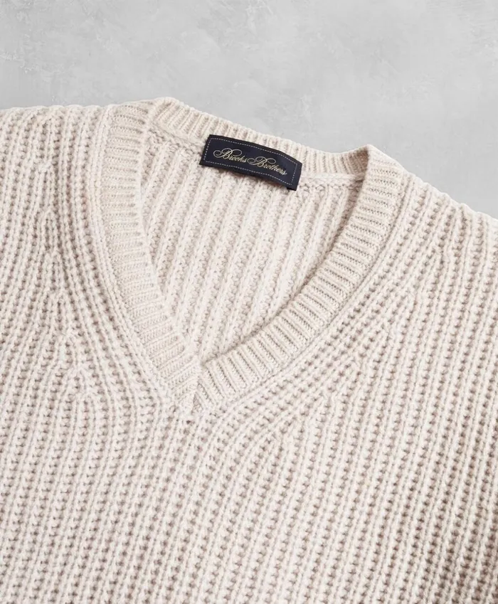 Brooks Brothers Sweaters Golden Fleece WoolCashmere VNeck Sweater Oatmeal 8211 Men Brooks Brothers Sweaters Golden Fleece WoolCashmere VNeck Sweater Oatmeal 8211 Men