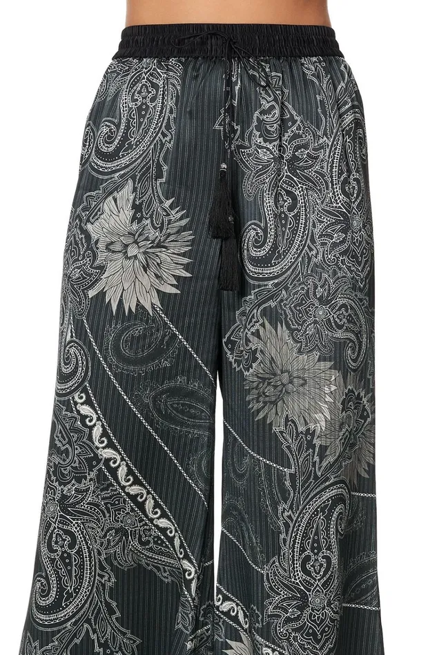Camilla Trousers and Leggings Women Cropped Lounge Pant Tale Of The Fire Bird
