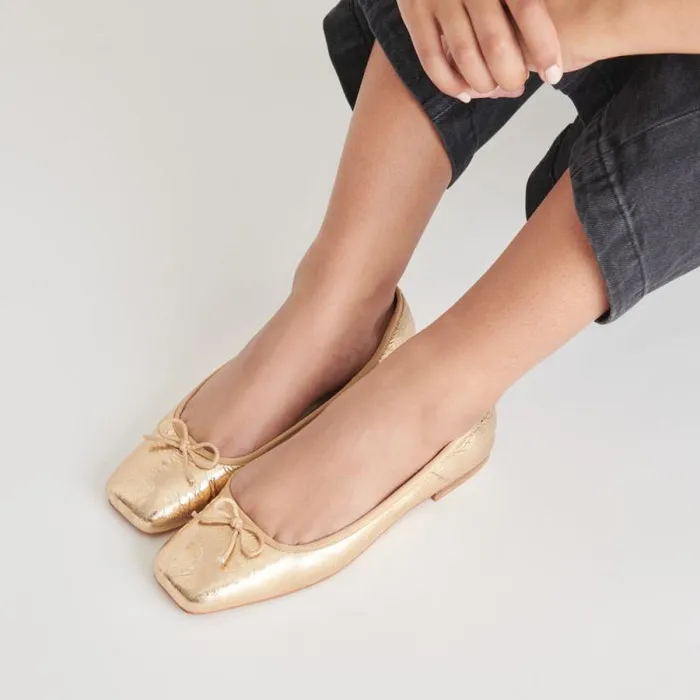 Dolce Vita Anisa Ballet Flats Gold Distressed Leather Women Flats and Loafers