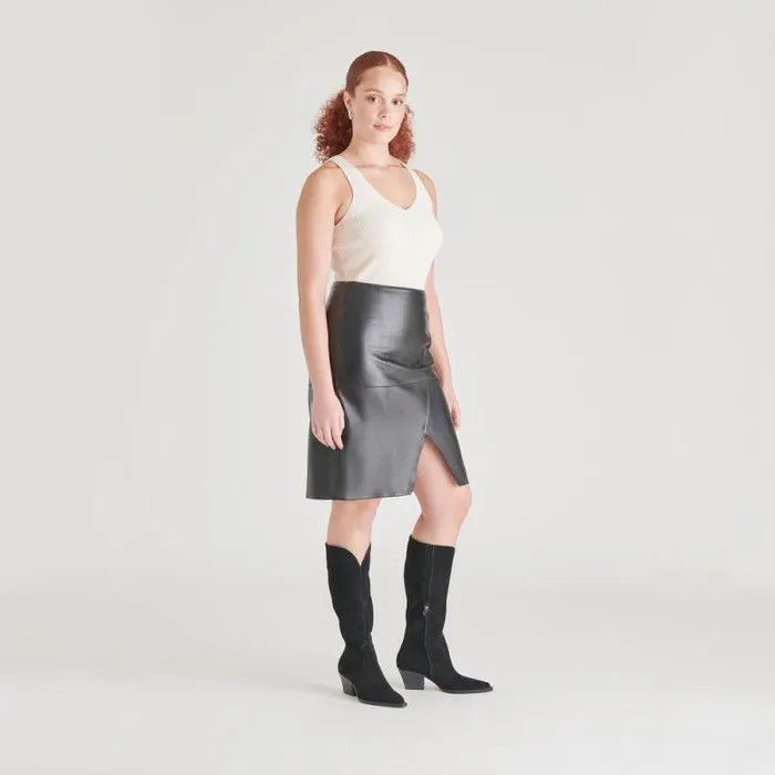 Dolce Vita Raj Boots Onyx Suede Women Boots and Booties