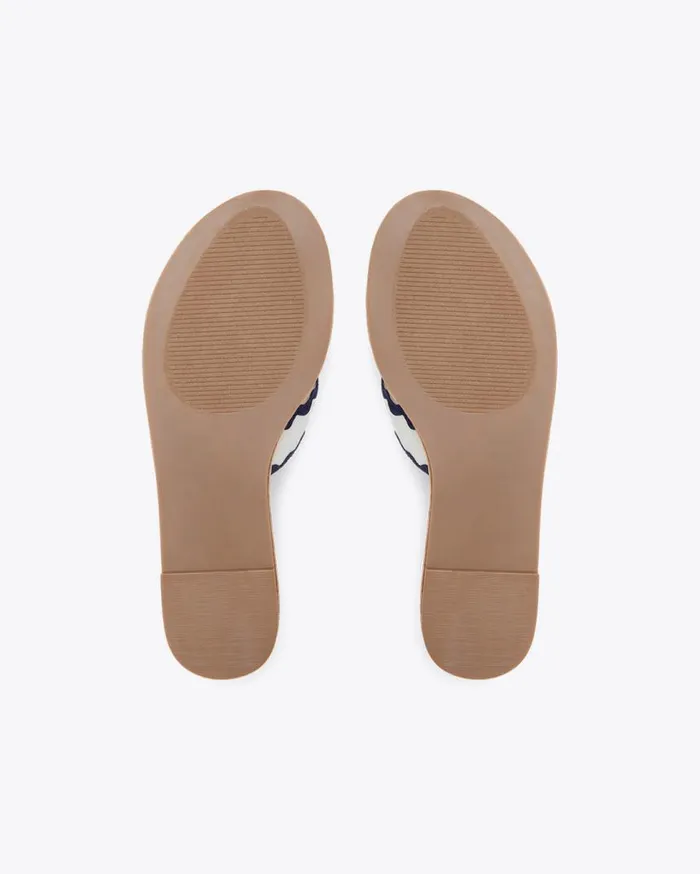 Draper James Shoes Women Colorblock Piper Flat Sandals In Magnolia White