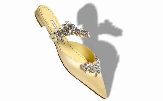 Flats Women Manolo Blahnik LURUMFLATCream Satin Crystal Embellished Flat Mules