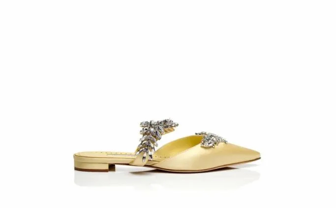Flats Women Manolo Blahnik LURUMFLATCream Satin Crystal Embellished Flat Mules
