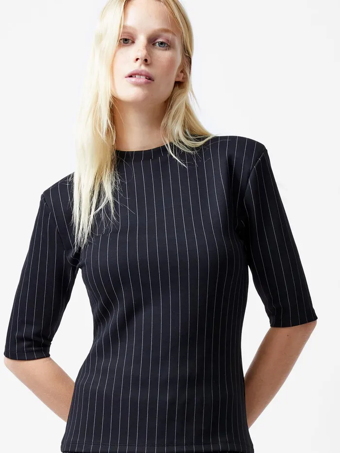 French Connection Regina Jersey Pinstripe Shoulder Pad TShirt BlackWhite Woman Tops French Connection Regina Jersey Pinstripe Shoulder Pad TShirt BlackWhite Woman Tops