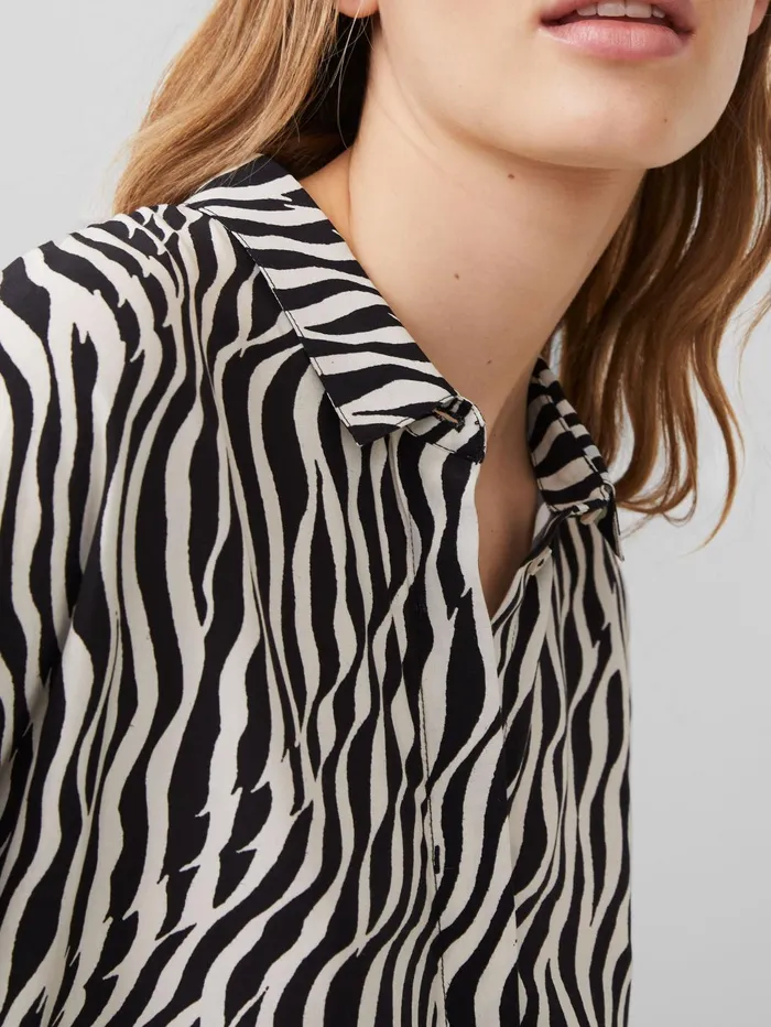 French Connection Seine Eco Delphine Shirt BlackoutClassic Cream Woman Coords