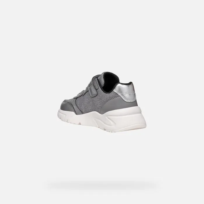 Geox Sneakers LOFTUS JUNIOR Grey Low Top Sneakers Grey 8211 Kids