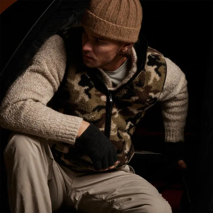 James Perse JacketsOuterwear Camo Sherpa Sport Vest Moss Camo 8211 Men