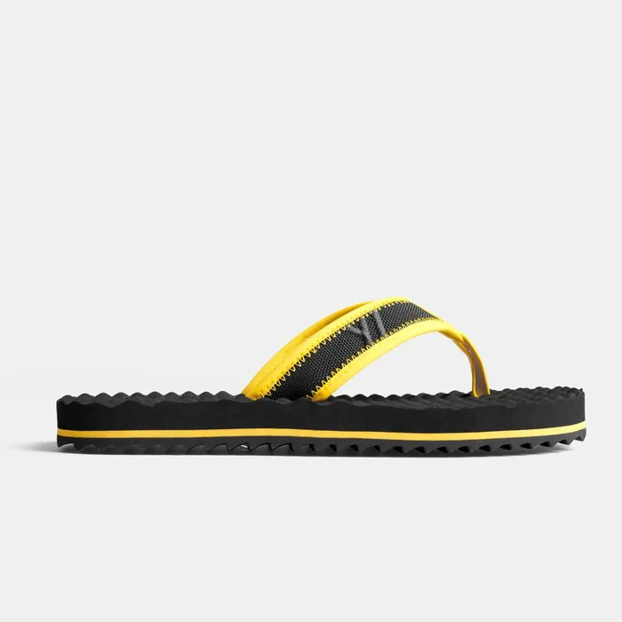 James Perse Kids Footwear YOSEMITE Sport Flip Flop Kids Blackyellow 8211 MenWomen