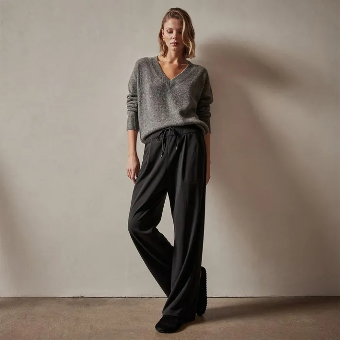 James Perse PantsDenim Single Pleat Knit Dress Pant Black 8211 Women