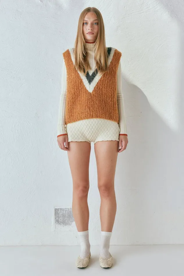 JumpersSweaters Women VRG GRL Macy Knit Vest Burnt Orange JumpersSweaters Women VRG GRL Macy Knit Vest Burnt Orange