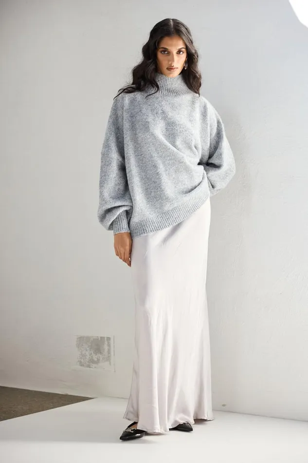 JumpersSweaters Women VRG GRL Yumi Knit Jumper Grey Marle JumpersSweaters Women VRG GRL Yumi Knit Jumper Grey Marle