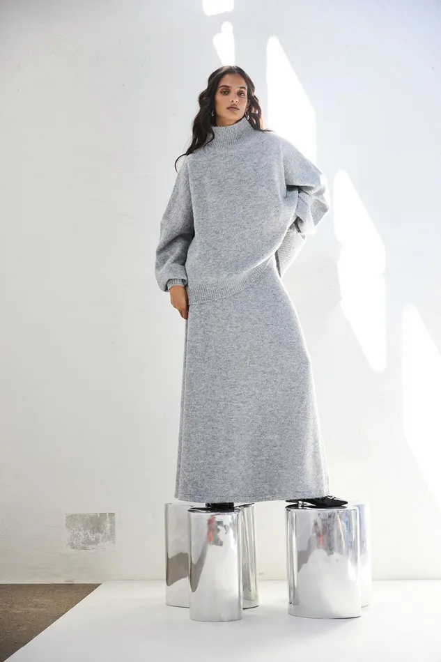 JumpersSweaters Women VRG GRL Yumi Knit Jumper Grey Marle JumpersSweaters Women VRG GRL Yumi Knit Jumper Grey Marle