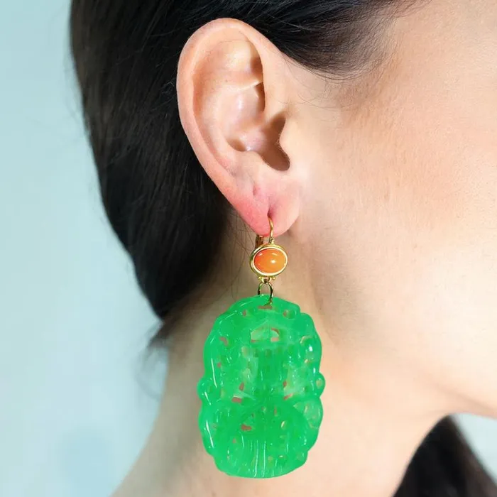 Kenneth Jay Lane Light Color Earrings Women Carved Jade Pierced Earrings Kenneth Jay Lane Light Color Earrings Women Carved Jade Pierced Earrings