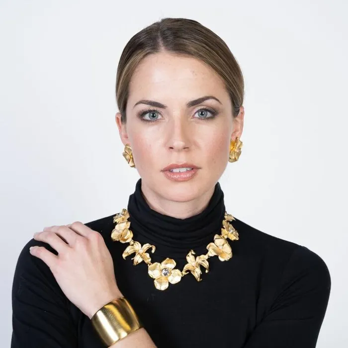 Kenneth Jay Lane Metallic Finish Necklaces Women Satin Gold Flower Necklace