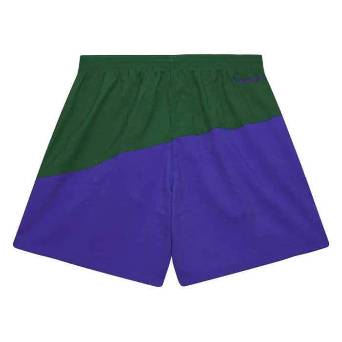Men039s Shorts Mitchell and Ness Nylon Utility Shorts Milwaukee Bucks Men039s Shorts Mitchell and Ness Nylon Utility Shorts Milwaukee Bucks