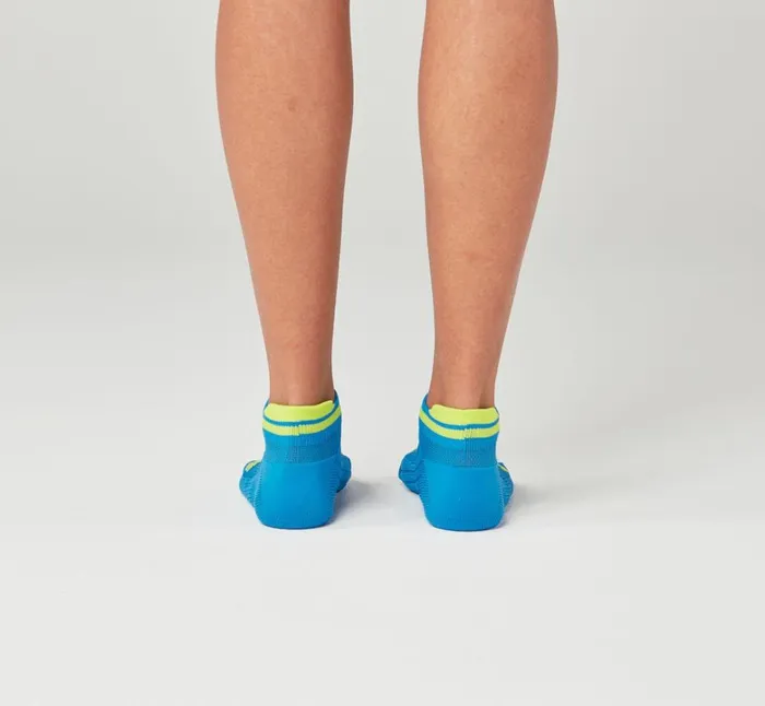 MenWomen All Gender Performance NoShow Sock Diva Blue Citrus HOKA ONE ONE Socks