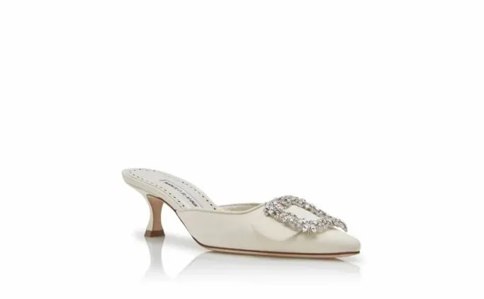 Mules Women Manolo Blahnik MAYSALE BRIDALCream Crepe De Chine Jewel Buckle Mules Mules Women Manolo Blahnik MAYSALE BRIDALCream Crepe De Chine Jewel Buckle Mules