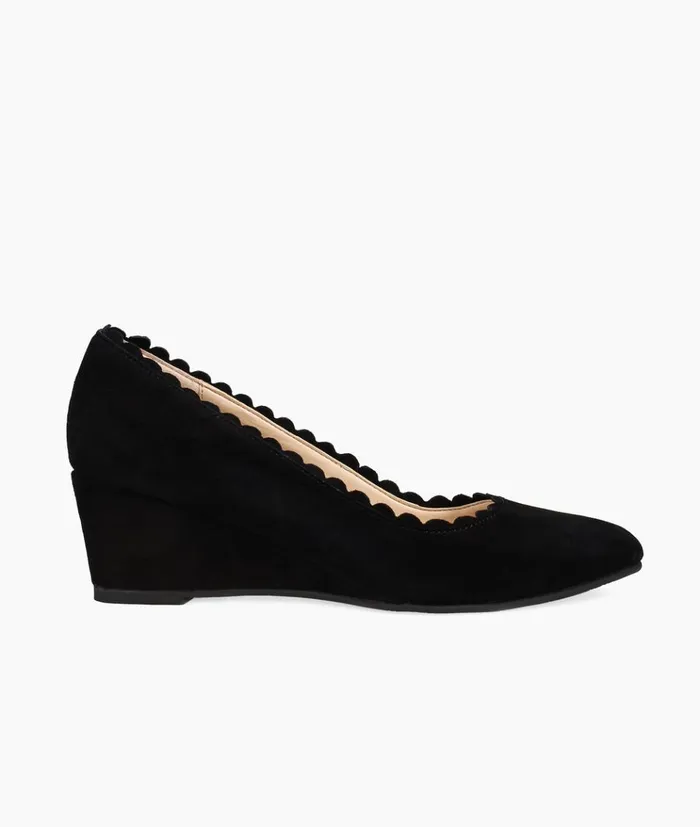Pelle Moda Kizmet Wedge 8211 Black Black Kid Suede Women Wedges