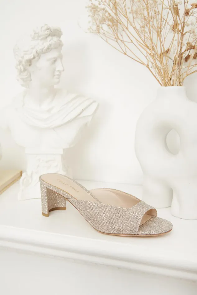 Pelle Moda Mika 2 Low Heel 8211 Gold Platinum Gold Metallic Textile Women Low Heels Pelle Moda Mika 2 Low Heel 8211 Gold Platinum Gold Metallic Textile Women Low Heels