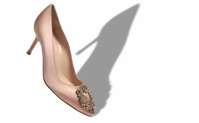 Pumps Women Manolo Blahnik HANGISI 70Beige Satin Jewel Buckle Pumps