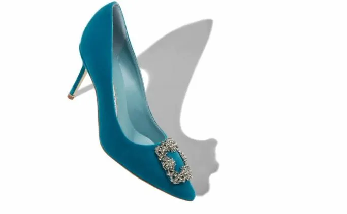 Pumps Women Manolo Blahnik HANGISI VELVET 70Blue Velvet Jewel Buckle Pumps