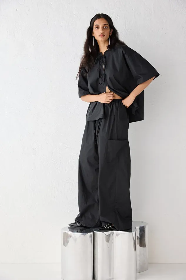 Sets Women VRG GRL Amaya Pants Black