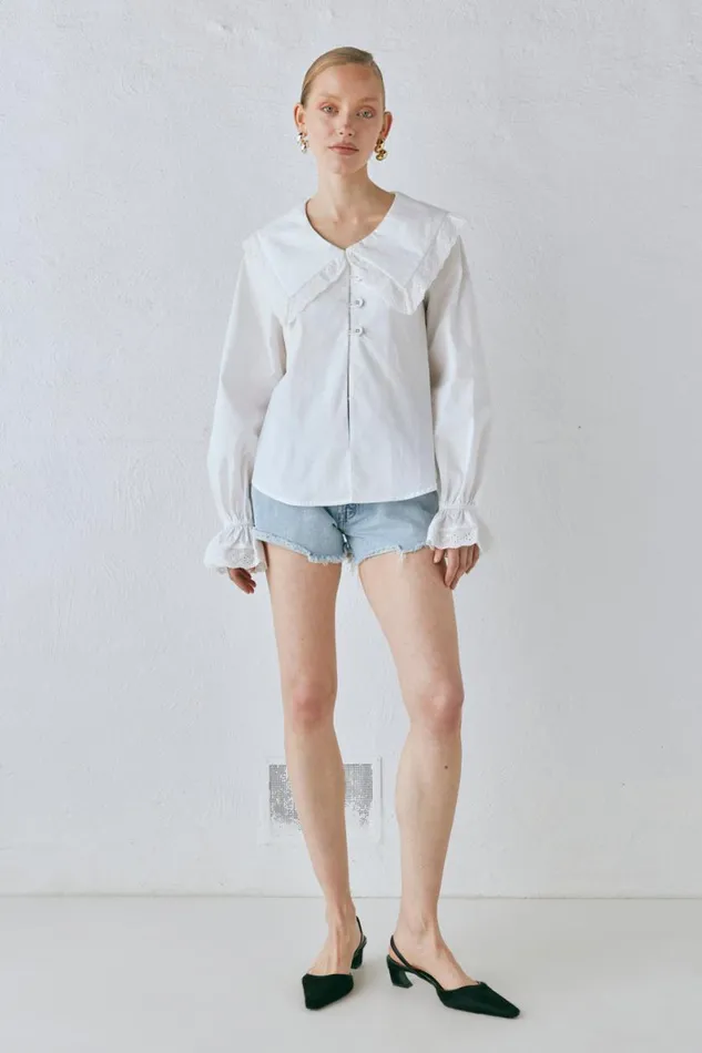 Shirts Women VRG GRL Mae Blouse White Shirts Women VRG GRL Mae Blouse White