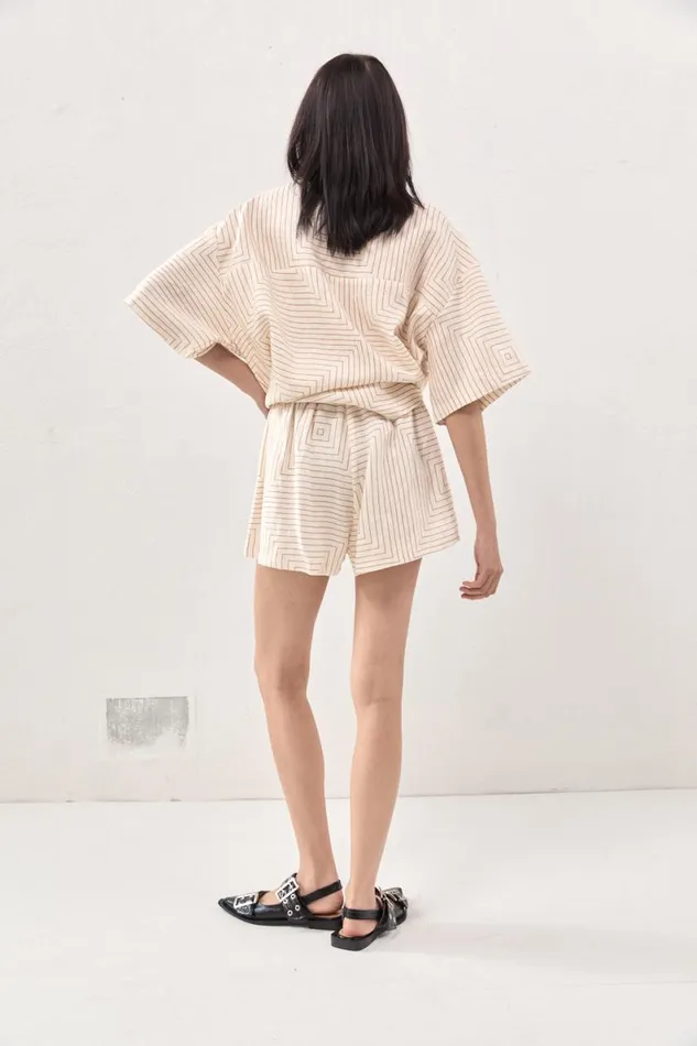 Shorts Women VRG GRL Sunny Linen Shorts Juno Shorts Women VRG GRL Sunny Linen Shorts Juno