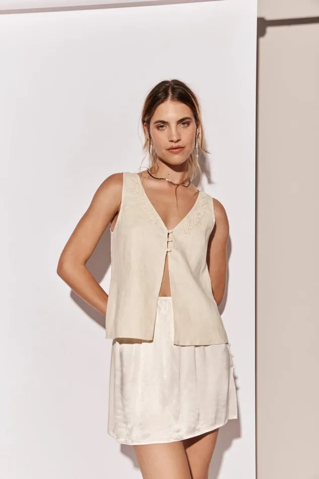 Sleeveless Women VRG GRL Bordeaux Linen Top Cream Sleeveless Women VRG GRL Bordeaux Linen Top Cream