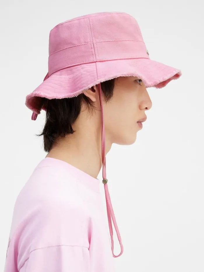 The Artichaut Bucket Hat Light Pink WomenMen JACQUEMUS Hats The Artichaut Bucket Hat Light Pink WomenMen JACQUEMUS Hats