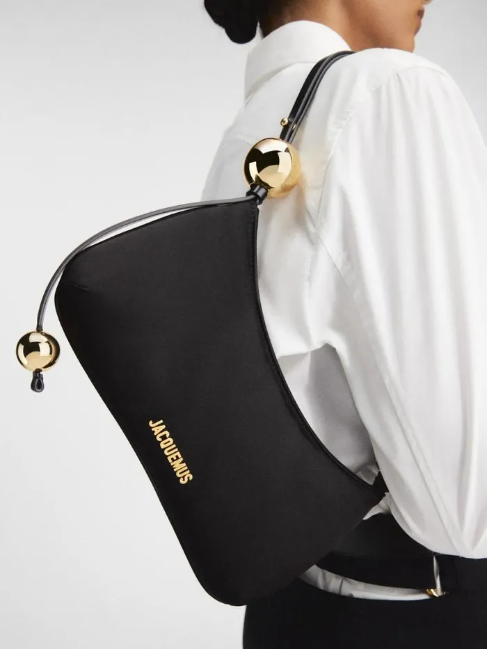 The Bisou Perle Black Women JACQUEMUS Shoulder Bags The Bisou Perle Black Women JACQUEMUS Shoulder Bags
