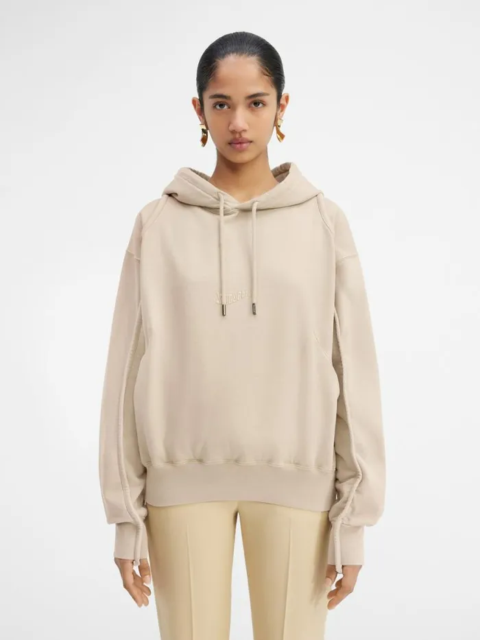 The Camargue Sweatshirt Light Beige WomenMen JACQUEMUS Sweatshirts and Joggings The Camargue Sweatshirt Light Beige WomenMen JACQUEMUS Sweatshirts and Joggings