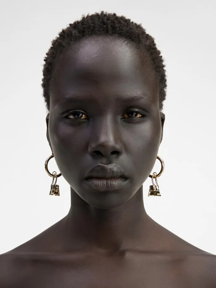 The Chiquito Hoops Earrings Light Gold Women JACQUEMUS Jewellery The Chiquito Hoops Earrings Light Gold Women JACQUEMUS Jewellery