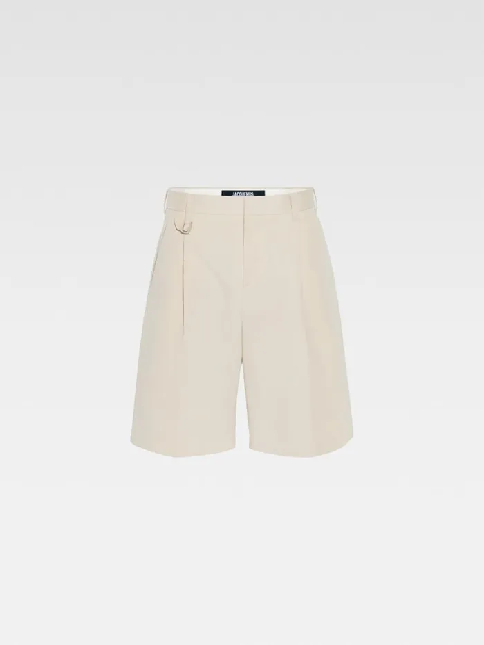 The Melo Shorts Light Beige Men JACQUEMUS Trousers and Shorts The Melo Shorts Light Beige Men JACQUEMUS Trousers and Shorts