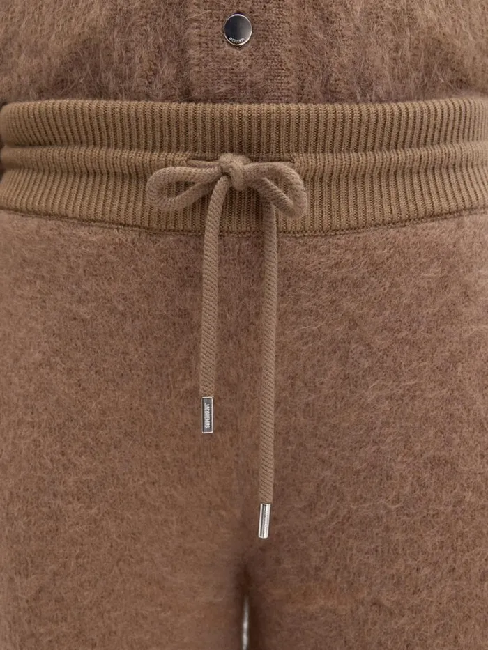 The Nuvola Pants Camel WomenMen JACQUEMUS Trousers and Shorts The Nuvola Pants Camel WomenMen JACQUEMUS Trousers and Shorts