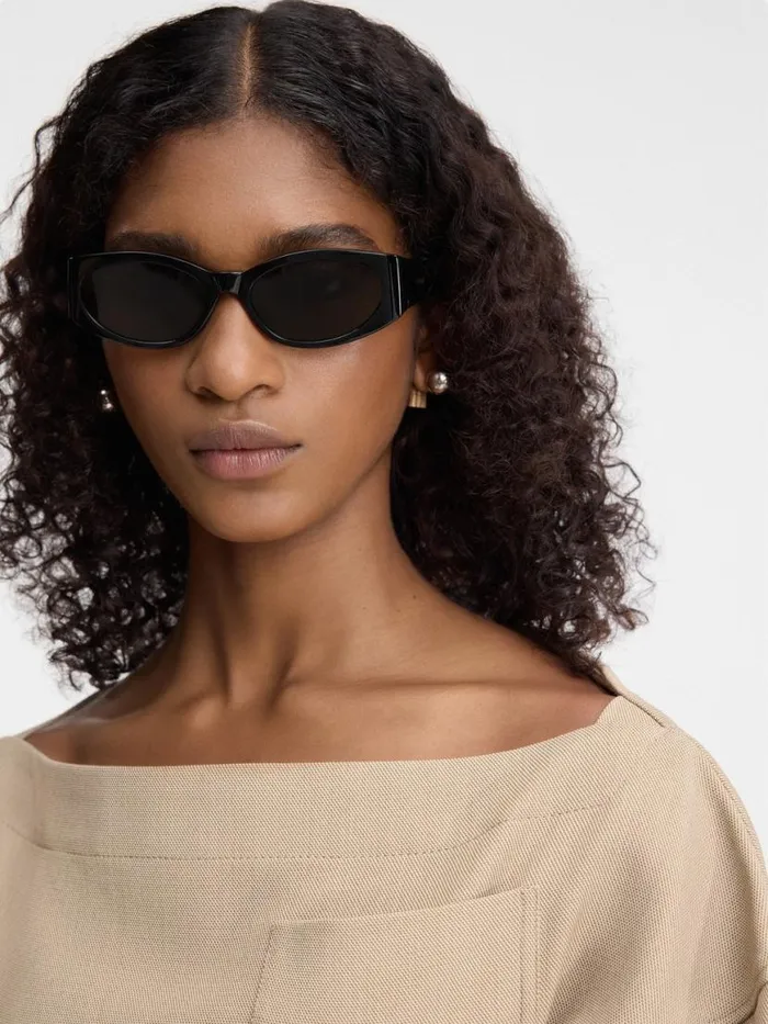 The Ovalo Sunglasses Black WomenMen JACQUEMUS Sunglasses The Ovalo Sunglasses Black WomenMen JACQUEMUS Sunglasses