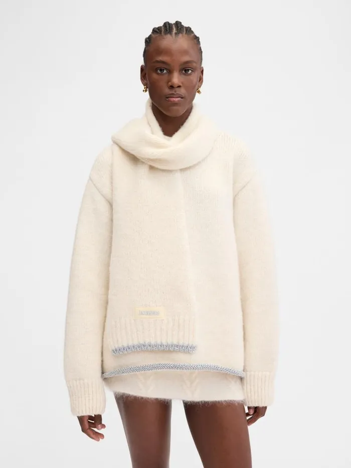 The Paoli Scarf Offwhite WomenMen JACQUEMUS Scarves Beanies and Gloves The Paoli Scarf Offwhite WomenMen JACQUEMUS Scarves Beanies and Gloves