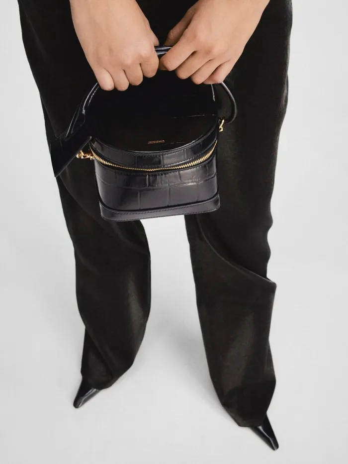 The Vanito Black Women JACQUEMUS Crossbody and Handbags The Vanito Black Women JACQUEMUS Crossbody and Handbags