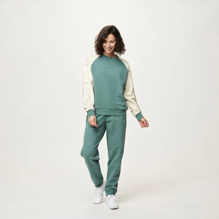 Woman BLAYR CREW Picture Organic Clothing Sweats and Hoodies