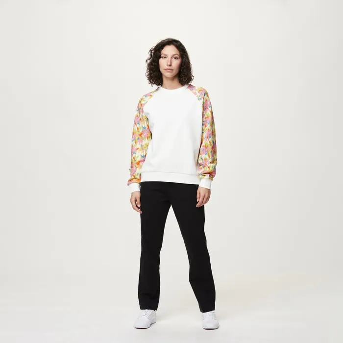 Woman BLAYR CREW Picture Organic Clothing Sweats and Hoodies