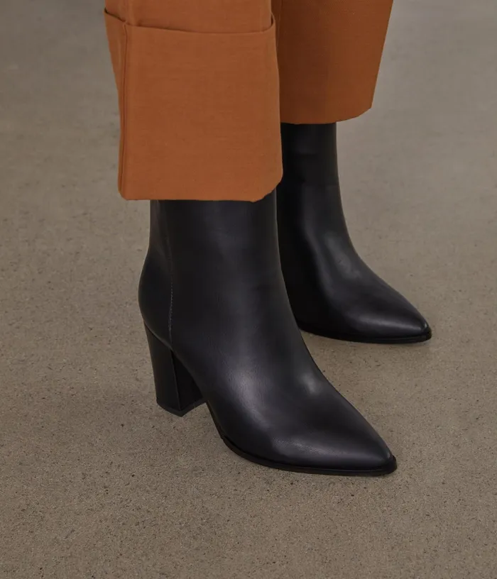 Women Asai Vegan High Heel Boots Soy Matt and Nat Heels