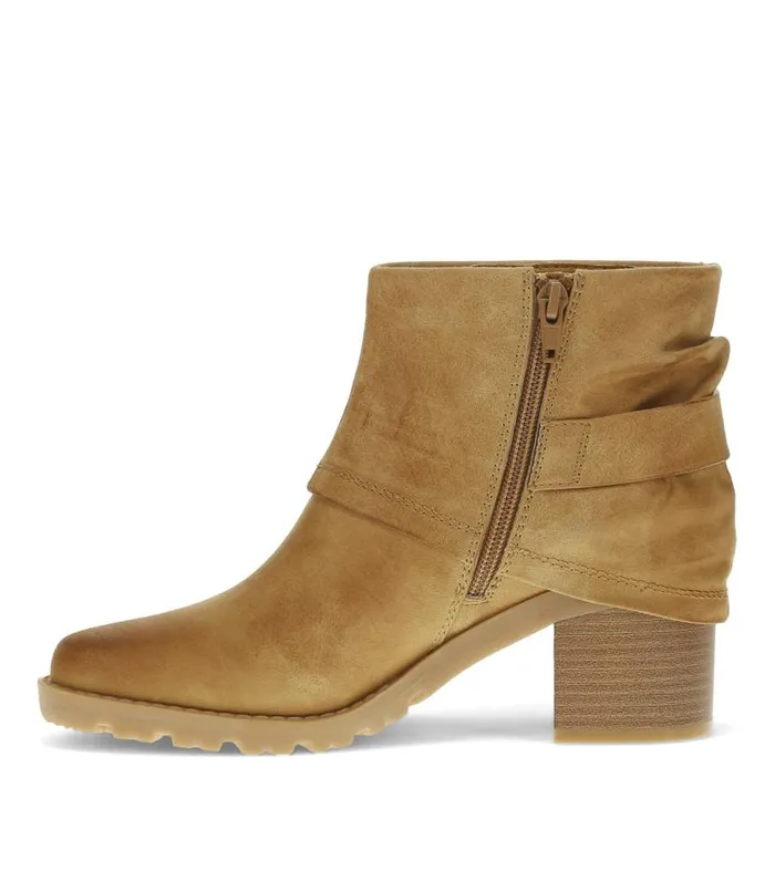 Women Baretraps Booties Deborah Block Heel Bootie Sand Women Baretraps Booties Deborah Block Heel Bootie Sand