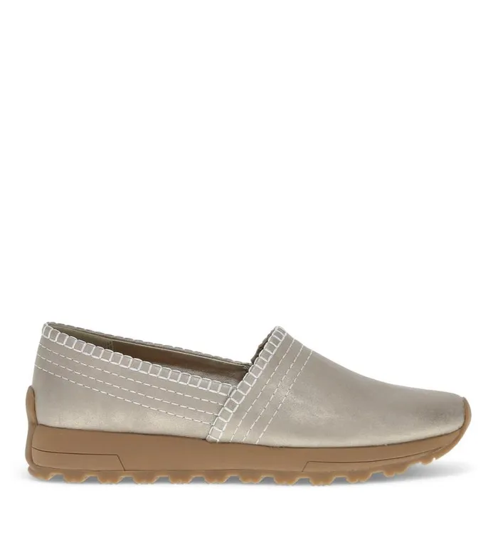 Women Baretraps Flats and Loafers Gennie Slip On Champagne Women Baretraps Flats and Loafers Gennie Slip On Champagne